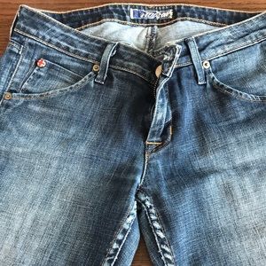 Cropped Hudson blue jeans